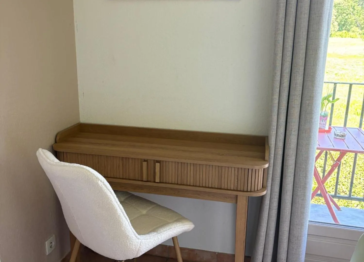 Appartement Appart 40 m2, 2 pièces près côte d'azur, piscine, parking, proche du Golf St Donat Mouans-Sartoux