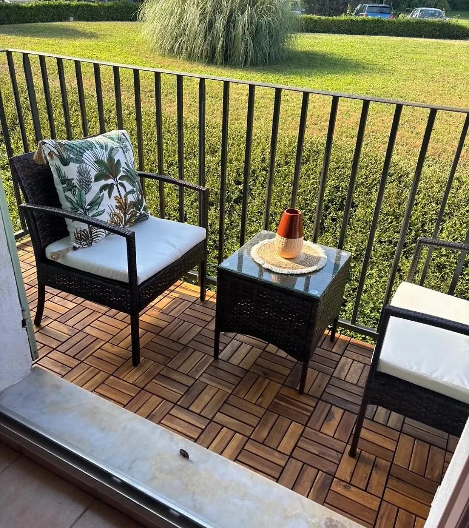Appart 40 m2, 2 pièces près côte d'azur, piscine, parking, proche du Golf St Donat Mouans-Sartoux France