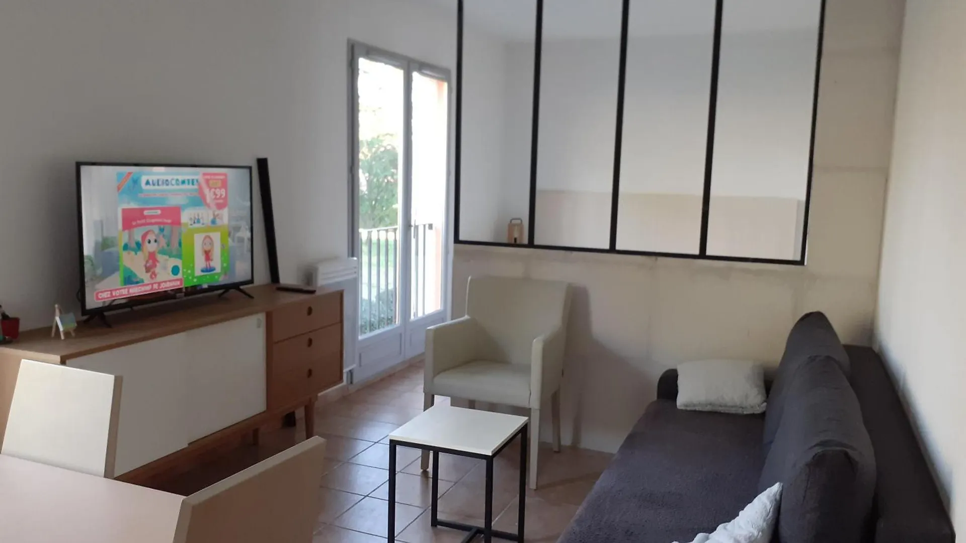 Apartment Appt Hotel Albatros Pres Cote D'Azur, Piscine, Parking Prive, Proche Du Golf St Donat Mouans-Sartoux